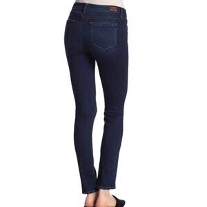 Paige jeans skyline skinny size 28 dark